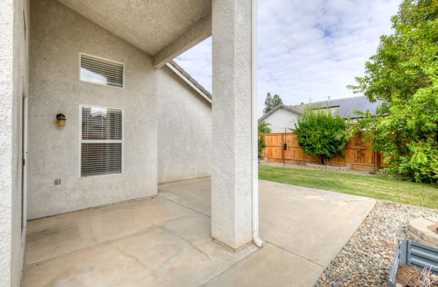 2898 E Pryor Drive, Fresno, CA 93720