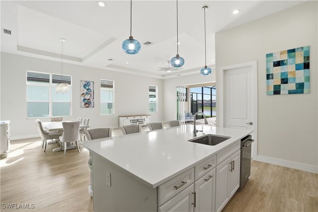 3635 Sapphire Cove CIR, Naples, FL 34114