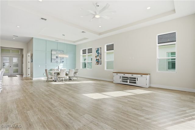 3635 Sapphire Cove CIR, Naples, FL 34114