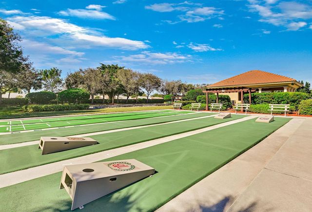5318 Vernio Lane, Boynton Beach, FL 33437