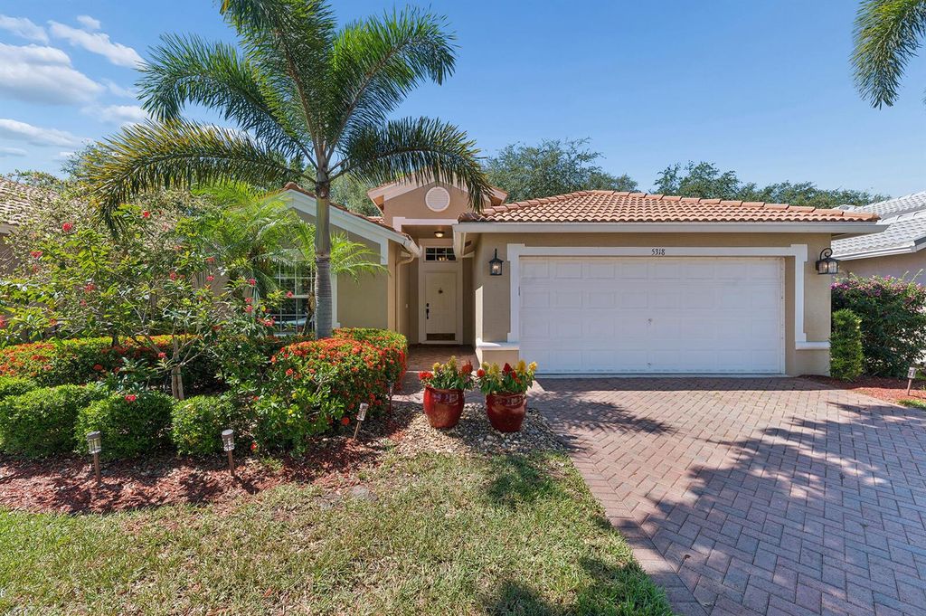 5318 Vernio Lane, Boynton Beach, FL 33437