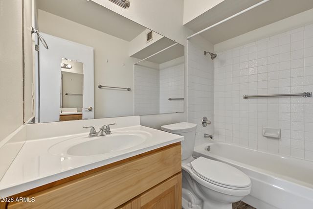 932 E Michigan Avenue, Phoenix, AZ 85022