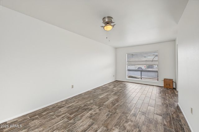 932 E Michigan Avenue, Phoenix, AZ 85022