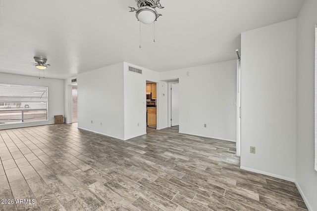 932 E Michigan Avenue, Phoenix, AZ 85022