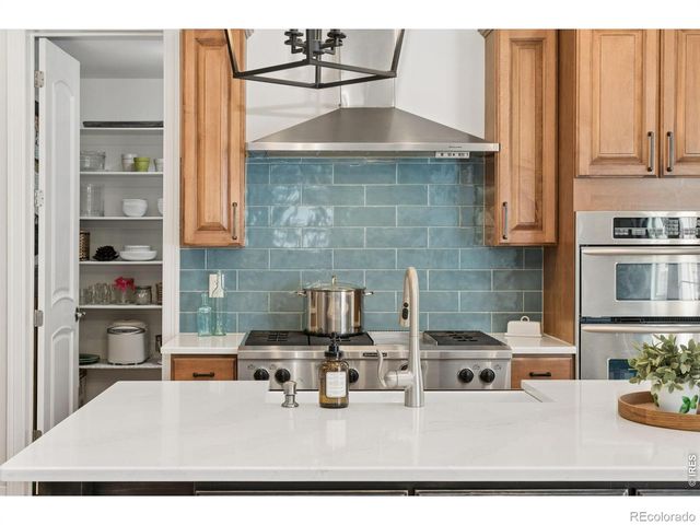 1744 Montgomery Circle, Longmont, CO 80504