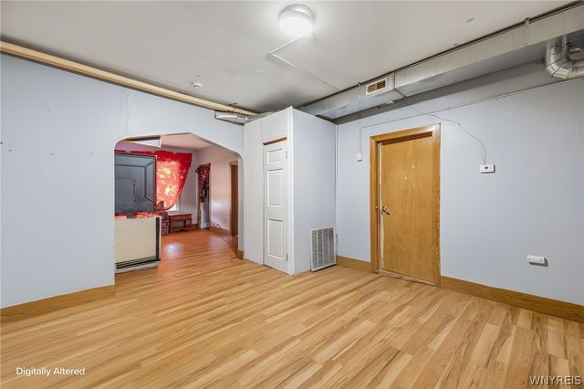 25 Thomas Street, Buffalo, NY 14206