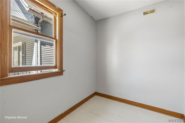 25 Thomas Street, Buffalo, NY 14206
