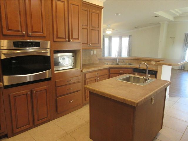 18415 SE 58TH PLACE, Ocklawaha, FL 32179