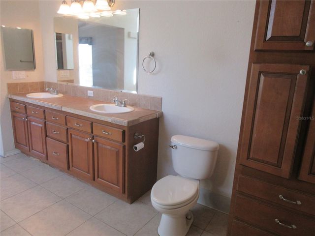 18415 SE 58TH PLACE, Ocklawaha, FL 32179