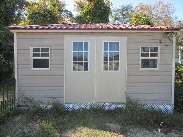 18415 SE 58TH PLACE, Ocklawaha, FL 32179