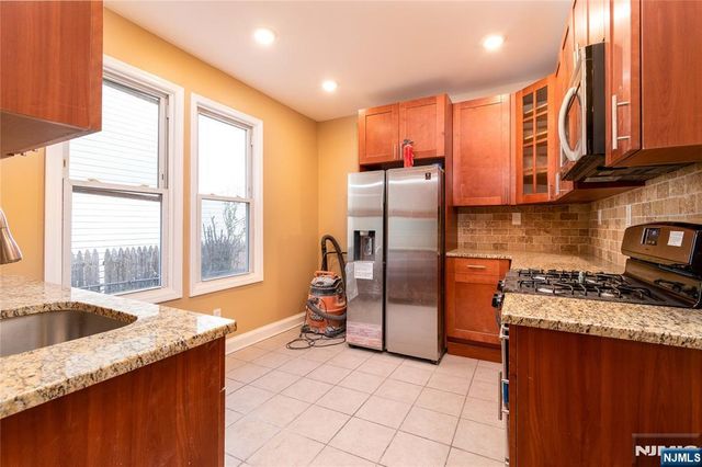 539-541 18th Avenue, Newark, NJ 07103