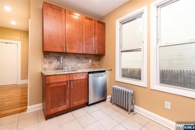 539-541 18th Avenue, Newark, NJ 07103