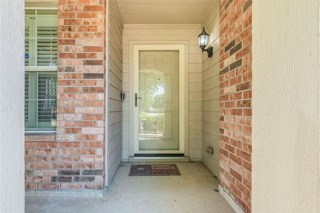 16418 Misty Paloma Drive, Houston, TX 77049