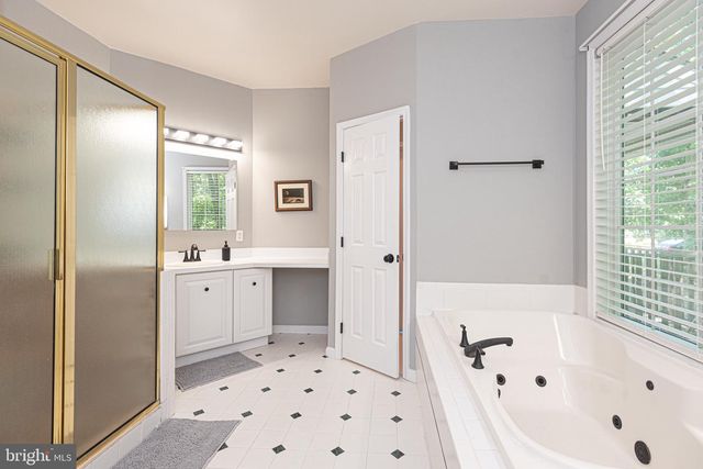 12529 DEER POINT CIR, Berlin, MD 21811