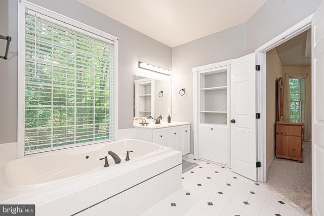 12529 DEER POINT CIR, Berlin, MD 21811