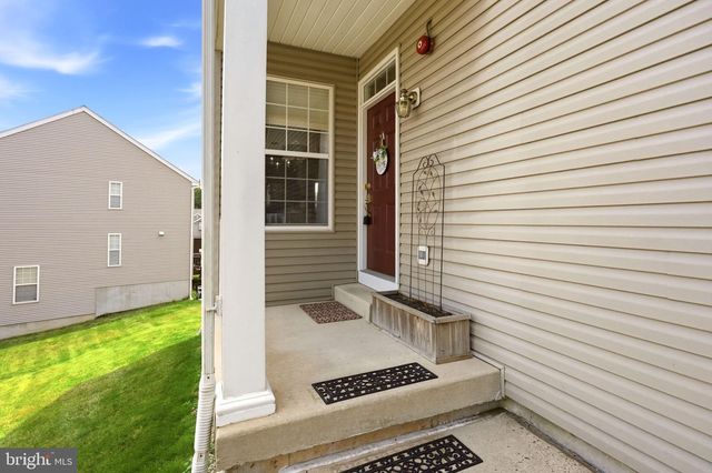 404 FORT HILL CIR, Fort Washington, PA 19034