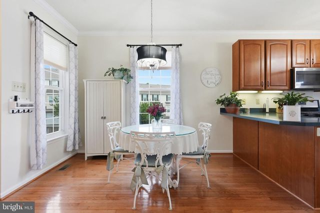 404 FORT HILL CIR, Fort Washington, PA 19034