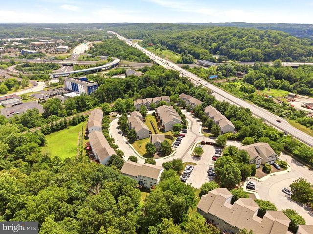 404 FORT HILL CIR, Fort Washington, PA 19034