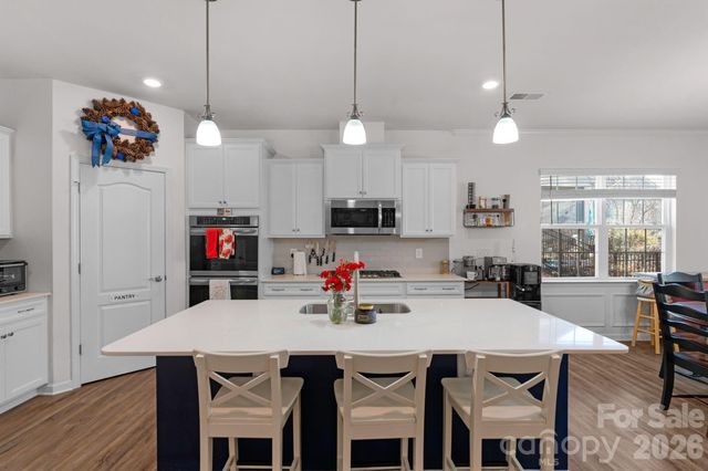 4040 Deep River Way, Waxhaw, NC 28173