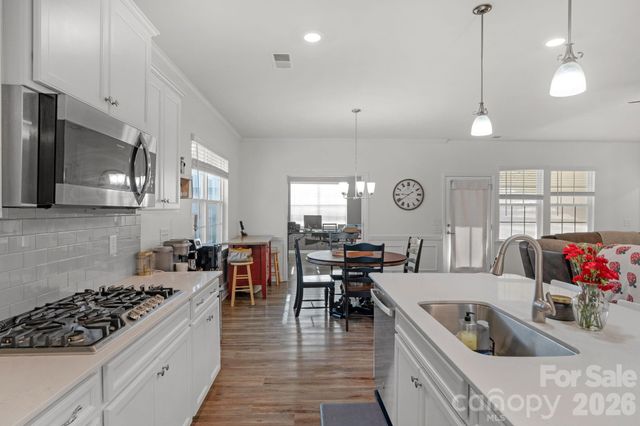 4040 Deep River Way, Waxhaw, NC 28173