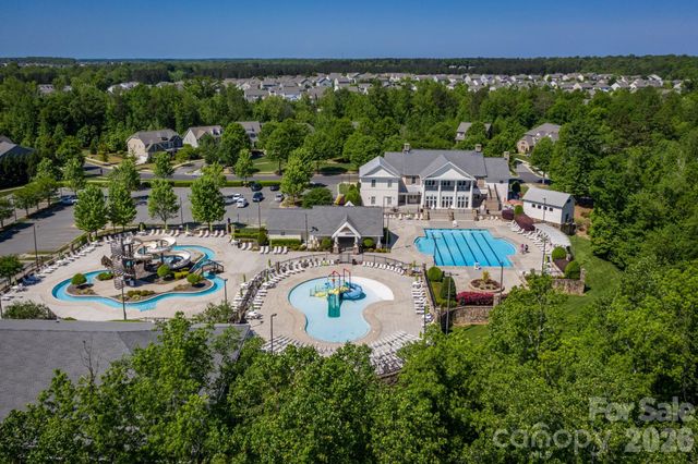 4040 Deep River Way, Waxhaw, NC 28173