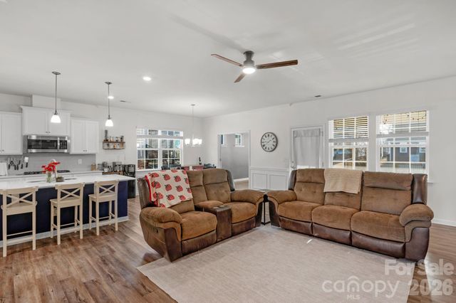 4040 Deep River Way, Waxhaw, NC 28173