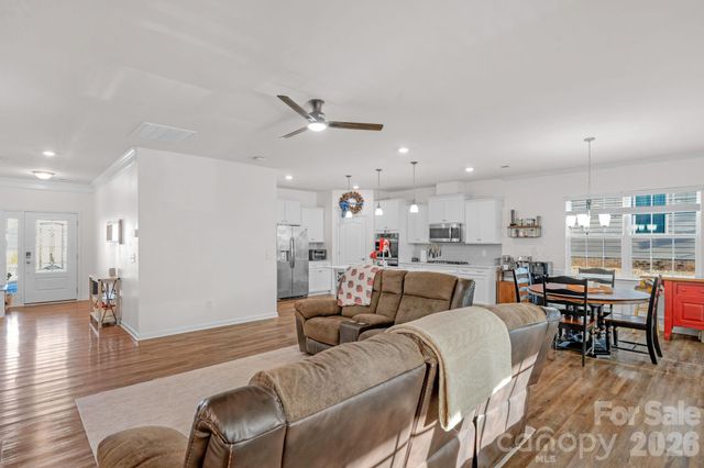 4040 Deep River Way, Waxhaw, NC 28173