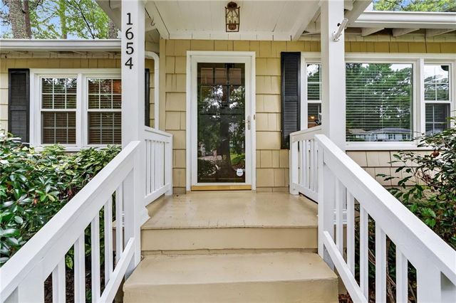 1654 Bristol Drive NE, Atlanta, GA 30329