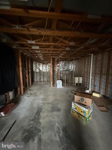 8750 RITCHBORO RD, District Heights, MD 20747