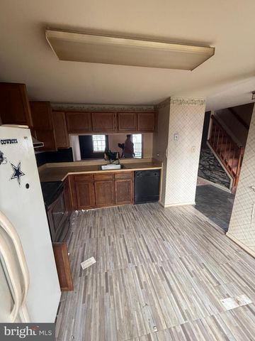 8750 RITCHBORO RD, District Heights, MD 20747