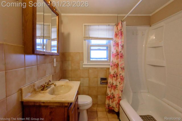 6198 Princess Street, Taylor, MI 48180