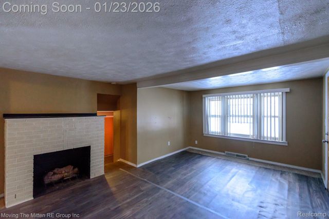 6198 Princess Street, Taylor, MI 48180