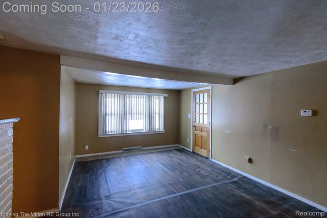 6198 Princess Street, Taylor, MI 48180