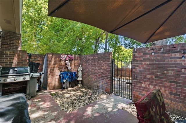 3 Pendleton Place NE, Atlanta, GA 30342