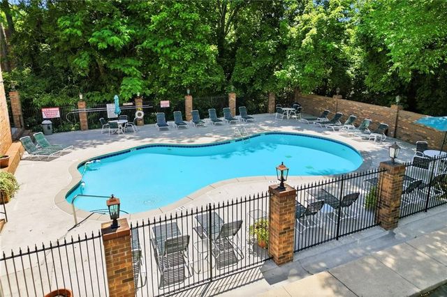 3 Pendleton Place NE, Atlanta, GA 30342