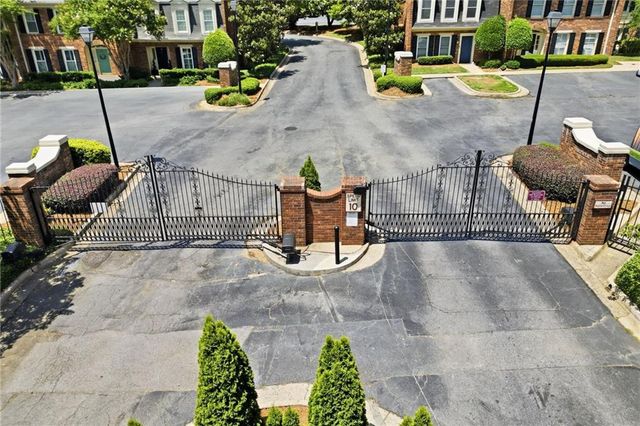 3 Pendleton Place NE, Atlanta, GA 30342
