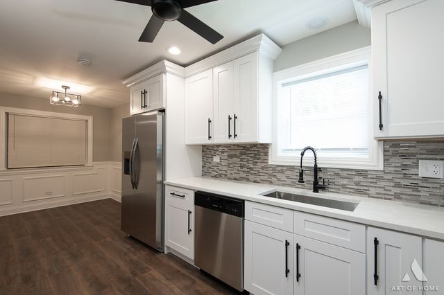 7737 S Champlain Avenue, Chicago, IL 60619