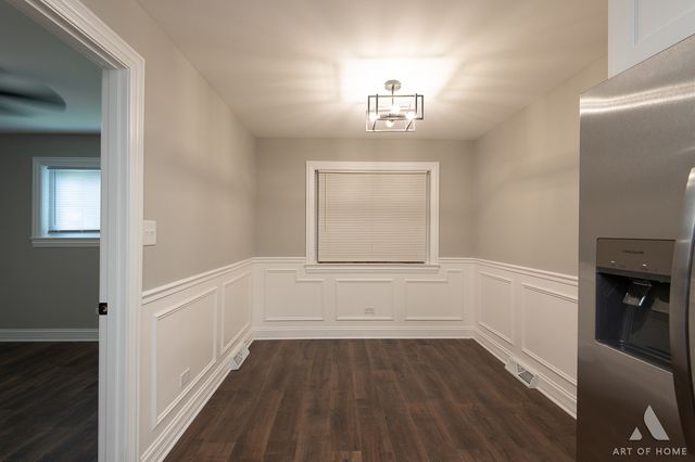 7737 S Champlain Avenue, Chicago, IL 60619