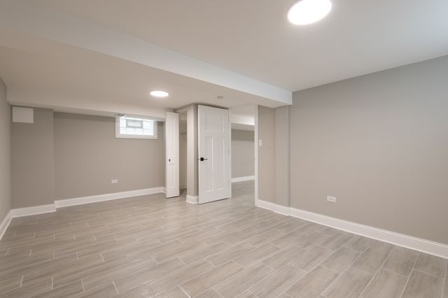 7737 S Champlain Avenue, Chicago, IL 60619