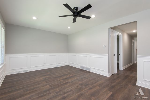 7737 S Champlain Avenue, Chicago, IL 60619
