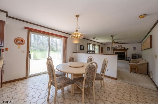 5 Oxbow Ln, Hardyston Twp., NJ 07416
