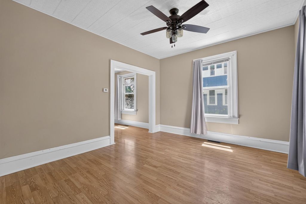 317 S 4th Street, Le Sueur, MN 56058 — photo 3