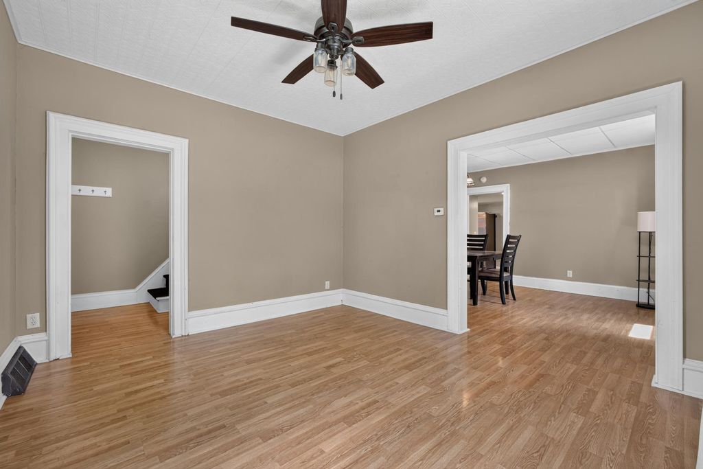317 S 4th Street, Le Sueur, MN 56058 — photo 5
