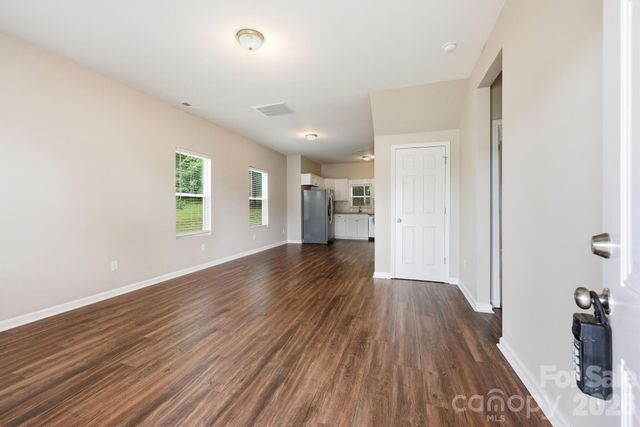 8625 Terra Cotta Drive, Charlotte, NC 28215