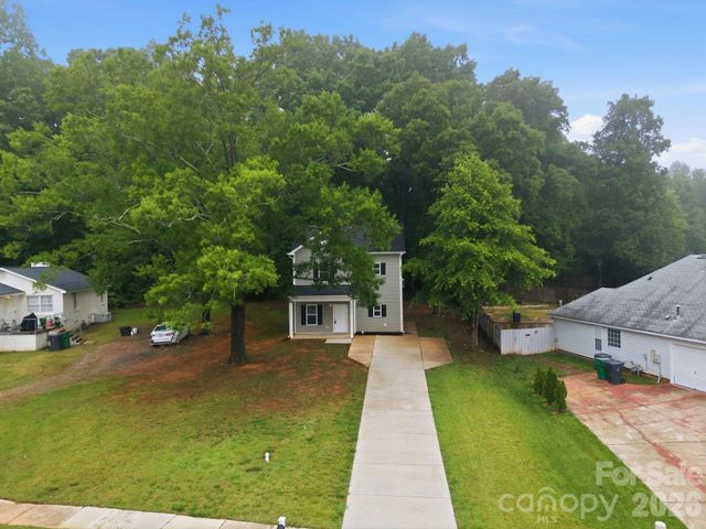 8625 Terra Cotta Drive, Charlotte, NC 28215