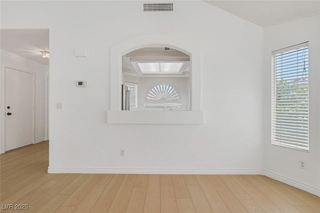 8756 Harvest Valley Avenue, Las Vegas, NV 89129