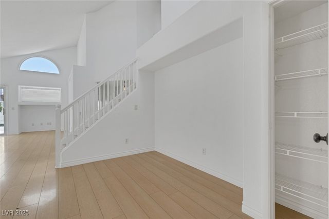 8756 Harvest Valley Avenue, Las Vegas, NV 89129