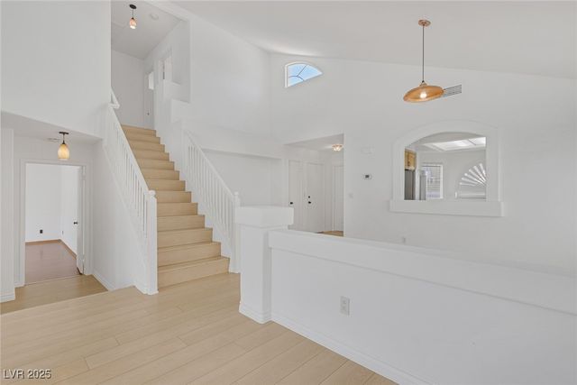 8756 Harvest Valley Avenue, Las Vegas, NV 89129