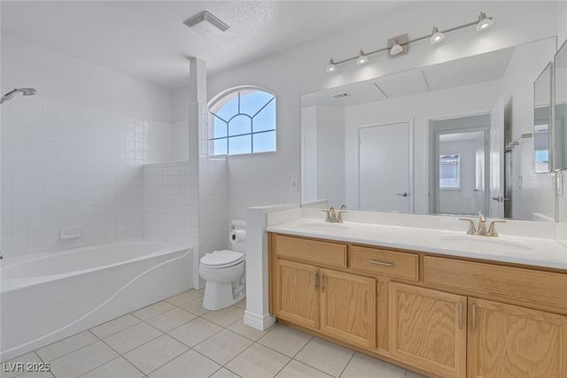 8756 Harvest Valley Avenue, Las Vegas, NV 89129