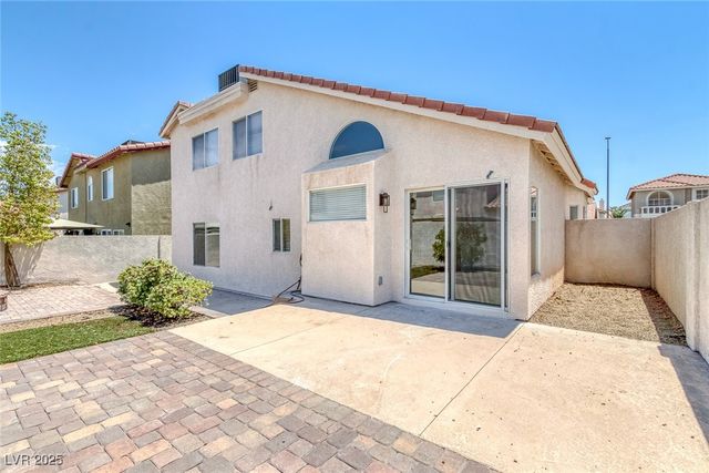 8756 Harvest Valley Avenue, Las Vegas, NV 89129